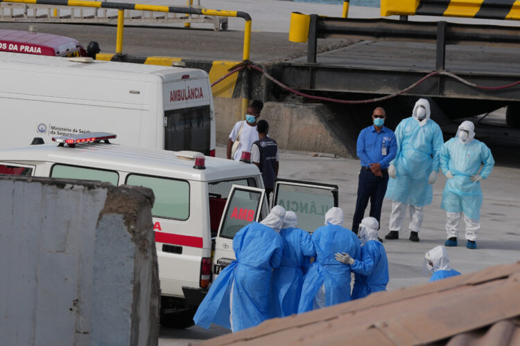Experts Wonder 'Where Is the CDC?' As Hantavirus Outbreak Unfolds